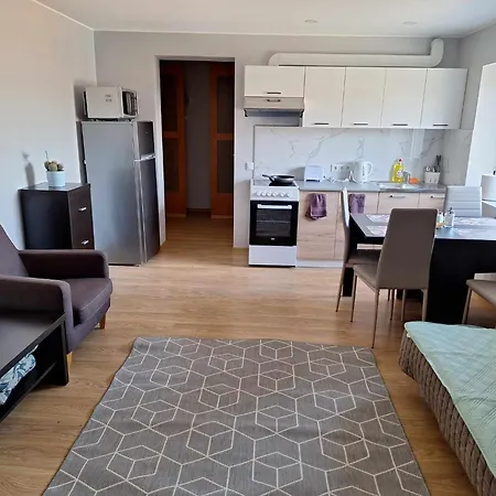Nadmar Nr.4 Apartment